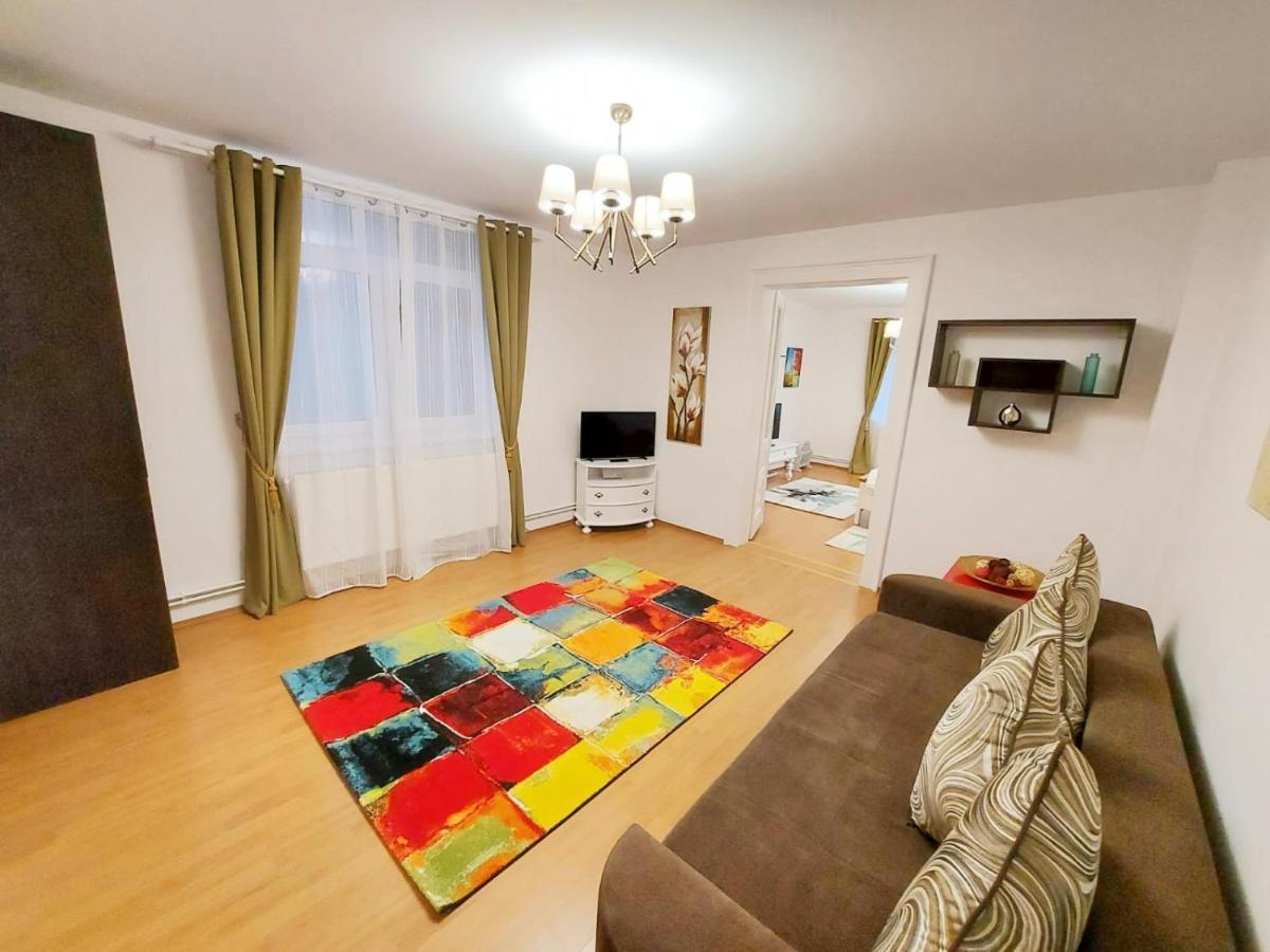 Casa Dușa - Apartament Crisstina Apartament *