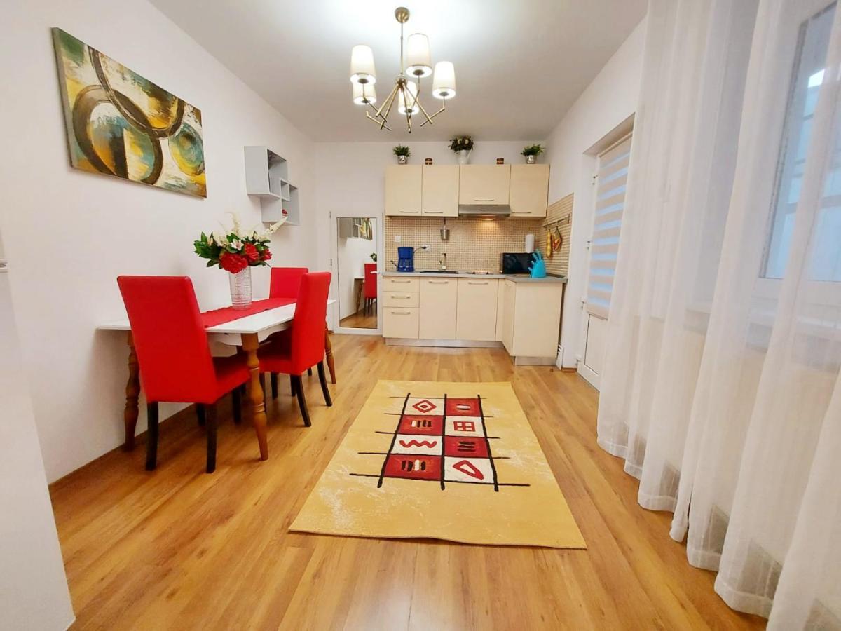 Casa Dusa - Apartament Crisstina